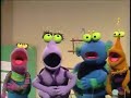 Classic Sesame Street The Twiddlebugs Are Freezing 1982