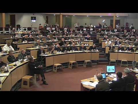 Eglise et Territoires - Séance de travail des évêques de France à Lourdes