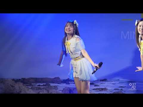 BNK48 Pancake - Hashire! Penguin @ BNK48 Sayonara Crawl Roadshow [Fancam 4K 60p] 220717