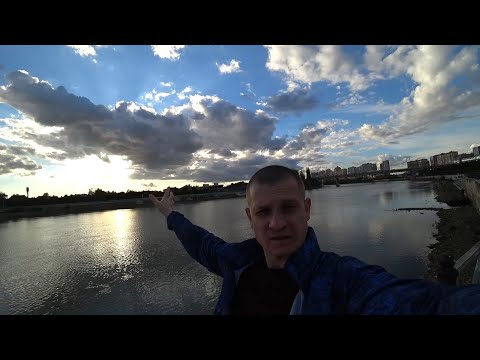 Серж Дур-Дачник. Кубанская набережная, Краснодар. 30 октября 2025 год.