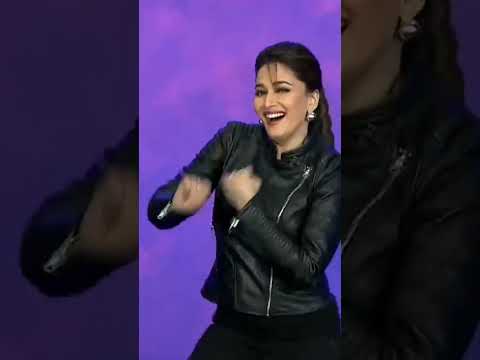 Madhuri Dixit tamma tamma Song🥀❤#shorts #yshorts #4kcreater #viral  #madhuridixitdance  #madhuri