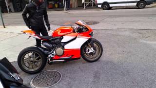 Ducati 1199 Superleggera start up & revs in NYC