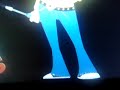 What Color Is Aviva S Feet