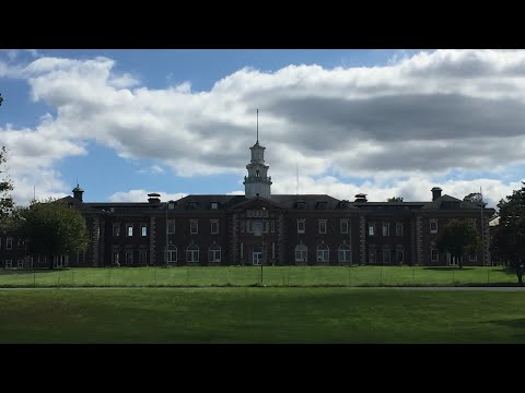Exploring inside Allentown State Hospital Main Building.