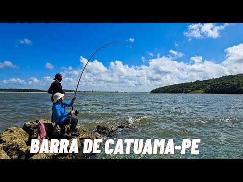 Descobrimos Pontos de Pesca na Praia: Pegamos Peixes e almoçamos no abrigo 