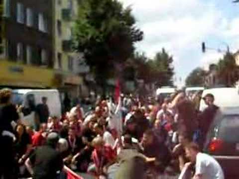 Fanmarsch VFL Leverkusen - Fortuna Köln Teil3