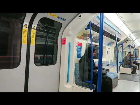 London Underground Victoria Line Ride: Tottenham Hale to Seven Sisters 5 December 2017