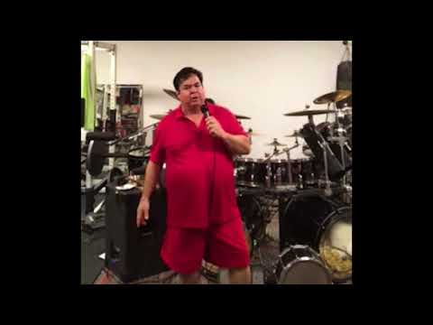 Henry Saenz - Elvis Presley - 1B Hits - "Its now or never"