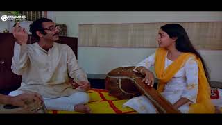 Kali Ghodi Dwar Khadi Lyrics - Chashme Buddoor