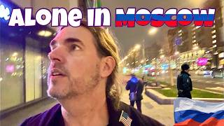 Download lagu 🇺🇸AMERICAN walks through RUSSIA!🇷🇺In Moscow!😱Alone at Night!🚔🌖🗑️ mp3