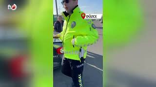 Otomobil 50 Metre Sürüklenip Refüje Çıktı