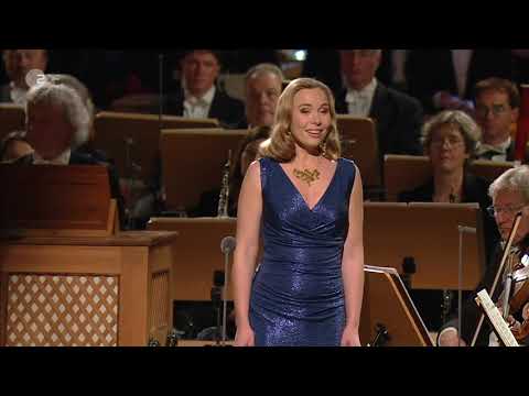Mozart, "Exsultate, jubilate", Elsa Dreisig with Staatskapelle Dresden conducted by Nicholas Collon
