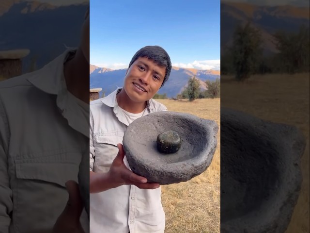 Vídeo relacionado con H&S Mortero Piedra Maciza de Granito - Mortero Cocina para Machacar y Triturar Especias - Set Molcajete Grande de Cocina para Moler - Mortar and Pestle