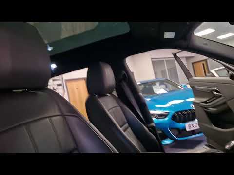 LAND ROVER RANGE ROVER EVOQUE 2.0 P200 MHEV R-Dynamic SE Auto 4WD Euro 6 (s/s) 5dr LAND ROVER RANGE ROVER EVOQUE 2.0 P200 MHEV R-Dynamic SE Auto 4WD Euro 6 (s/s) 5dr