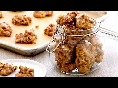 Professional Baker Teaches You How To Make PECAN PRALINE FUDGE!