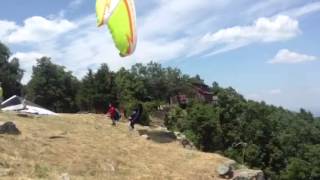 preview picture of video 'Lucky Ricks blown launch paragliding acccident / crash at Mt. Nebo'