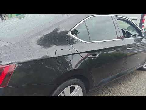 Skoda Superb NATIONWIDE WARRANTY INCLUDED! - Image 2
