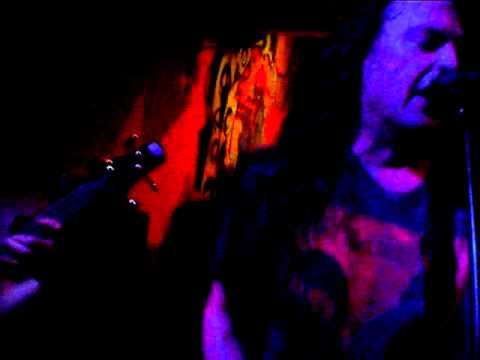 FaithXtractor- Live Excerpt from Debut Show @ Three Kings Bar