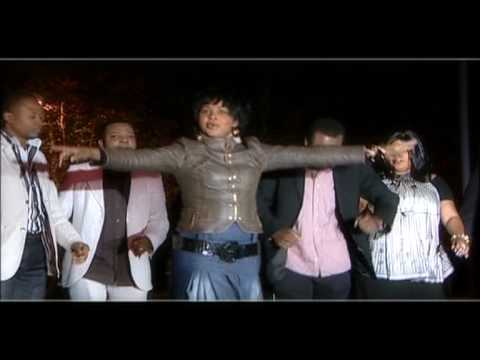 MIREILLE BASIRWA DANS 50ème ANNIVERSAIRE DE LA RDC