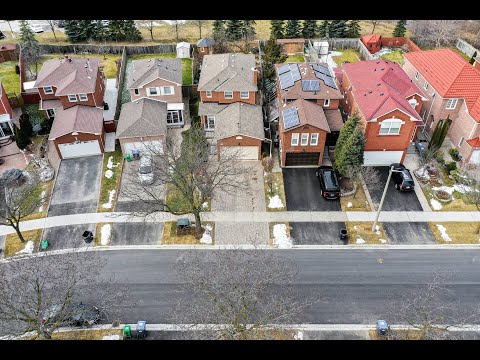 3316 Pilcom Crescent, Mississauga Home for Sale - Real Estate Properties for Sale