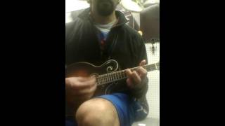 Video thumbnail for My second video of me playing my gretsch g9350 ma by Fernando ledesma