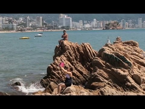 Acapulco: Mexican resort turned murder town