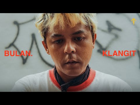 Klangit - Bulan (Official Music Video)