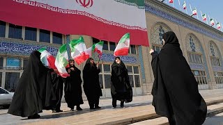 Proteste an Teherans Unis - verstärktes US-Militär vor Irans Küste