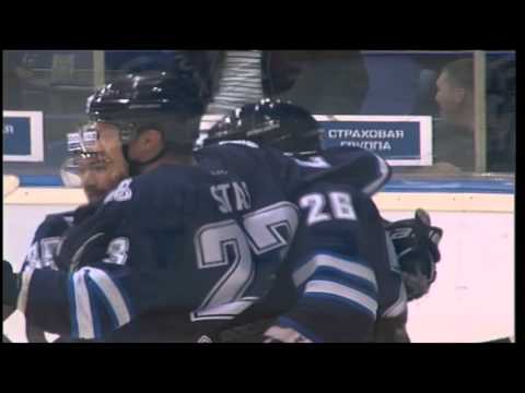 Впечатляющий гол Андрея Сергеева / Defence Sergeyev beats whole Loko line