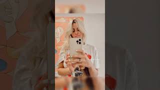 Selena Gomez went blonde again😍😍/Know the story behind her blonde hair 😳😮