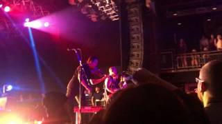 Yellowcard - Final Show - 17   Be the Young