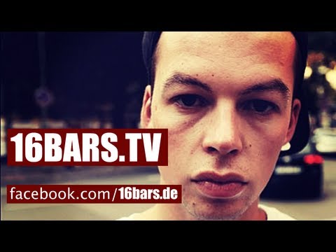Interview: eRRdeKA über Prinz Pi, seine Einflüsse und das kommende Album (16BARS.TV)