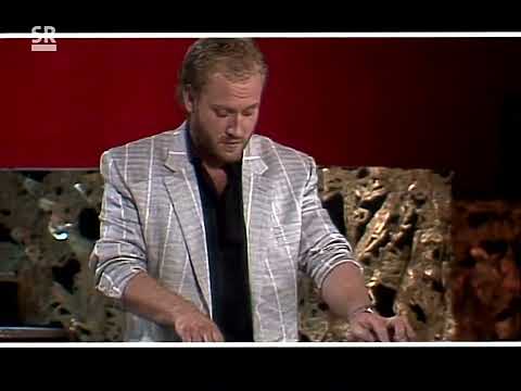 Harold Faltermeyer - Axel F. (Beverly Hills Cop theme 1985 live HQ)