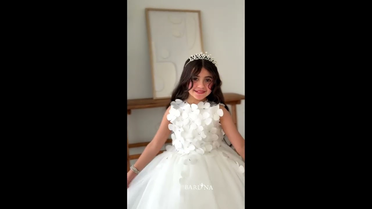 فستان ابيض بناتي هاي لو بتصميم منفوش - سنة