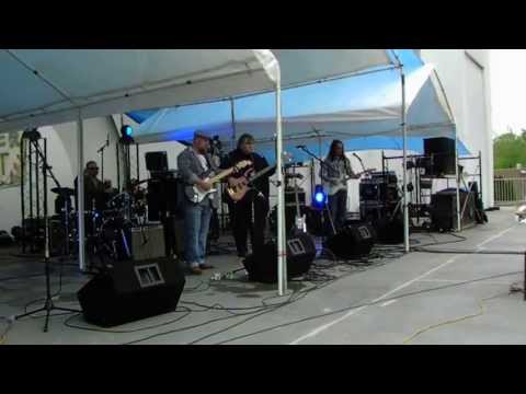 #077 Eric Hughes Band (@erichughesband) That's My Baby's Mama-Live at @Bristerfest