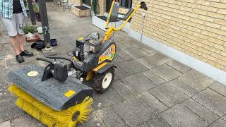 Texas Power Sweep 750 manual sweeper | Image 4 - Autoline