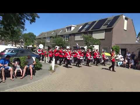 Floraband Rijnsburg tijdens Flowerparade 2022 deel 5