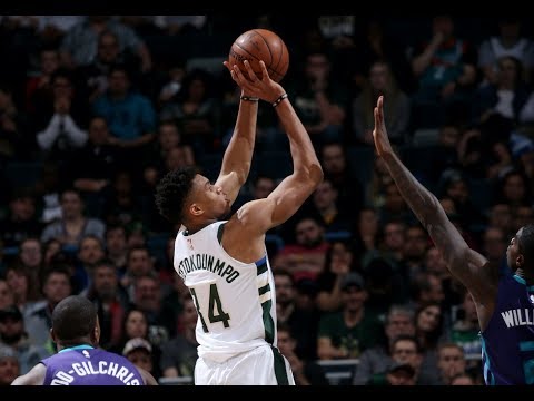 Bucks 109 - Hornets 104  [Full Game Highlights] | 12.22.17