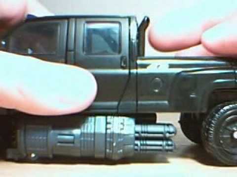Video Review of 2007 Transformers movie; voyager class Ironhide