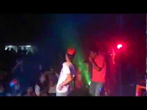 Mc Nego Ton -Show em Tramandaí (Dj Blui )