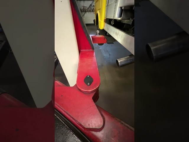 1278656 Column lift 5 tons - Stertil Koni -2007