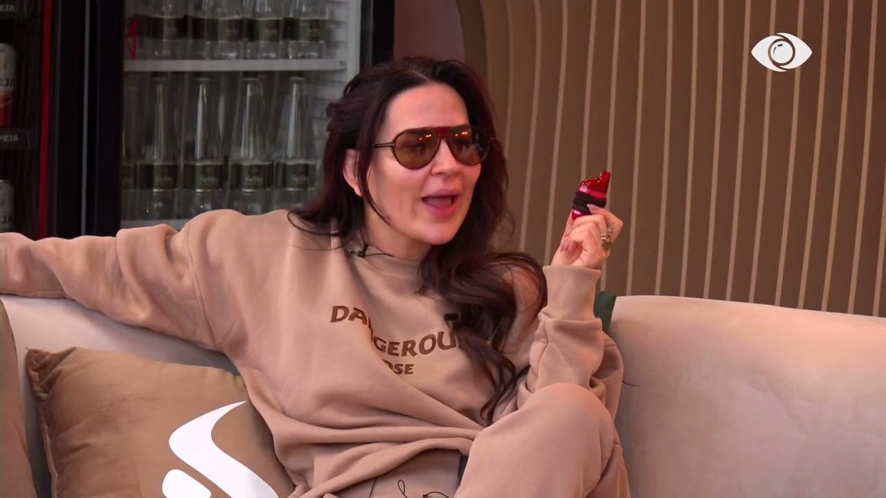 “Në këtë shtëpi më ke vetem mua frikë”/ Amber dhe Rozana debatojnë: Je e gatshme të bësh çdo gjë…