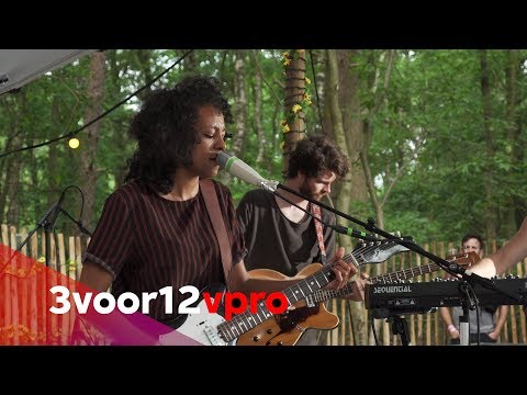 Nana Adjoa  -  3voor12 session Best Kept Secret 2018