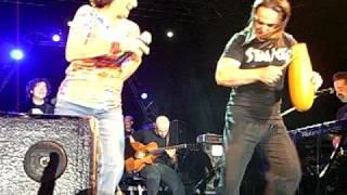 Protopsalti dancing with percussion!