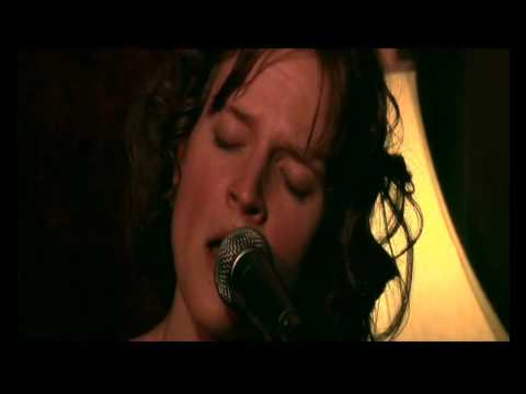 Devon Sproule- Julie (live)