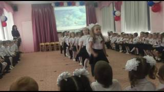 Смотр строя и песни