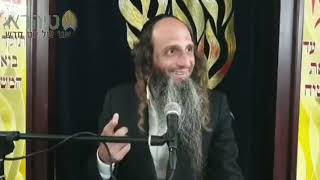 הרב מאור קריו –  בן מלך ושפחה שנתחלפו חלק ד' עכשיו אני מבין מי אני באמת (הרב מאור קריו) - התמונה מוצגת ישירות מתוך אתר האינטרנט יוטיוב. זכויות היוצרים בתמונה שייכות ליוצרה. קישור קרדיט למקור התוכן נמצא בתוך דף הסרטון