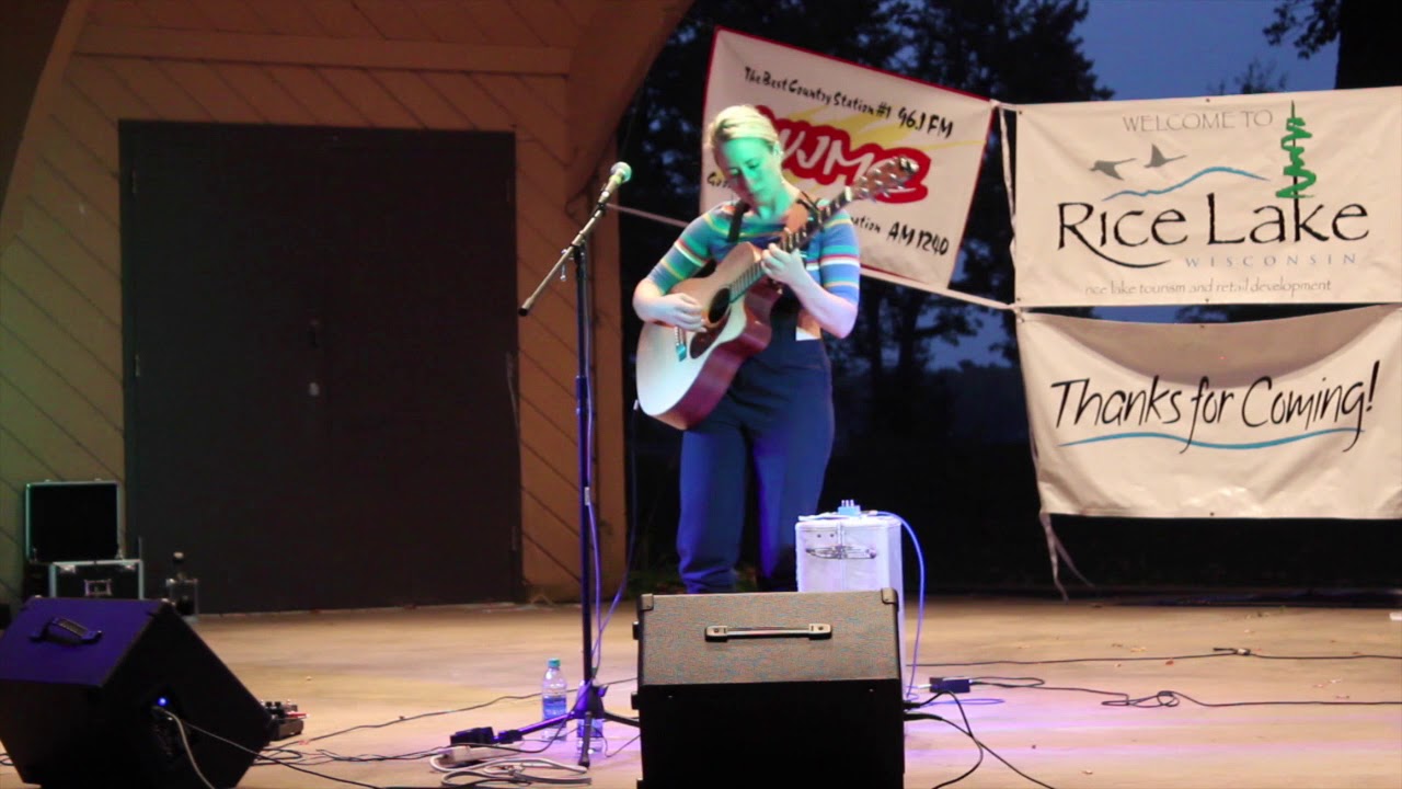 Emma Ruddock @ Sundown at the Shell