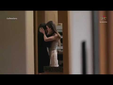 Juliana & Valentina Kiss (Juliantina)
