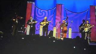 Dailey & Vincent, Fox On The Run